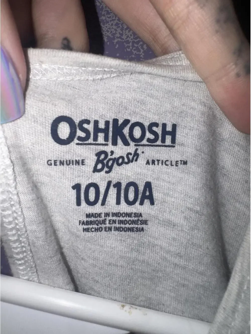 OshKosh B'gosh Kid's Grey and White Tshirt